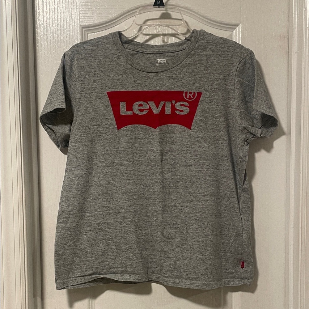 Levi's Heather Gray Tee with Red Emblem